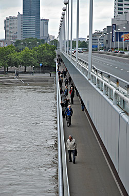 Hochwasser 2013 Reichsbrücke